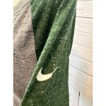 Nike  NFL Team Green Bay Packers Pullover Sweatshirt Medium long‎ sleeve Pocket Photo 2