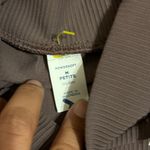 Old Navy NWT ribbed athletic tank Photo 2