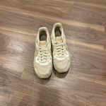 ASICS Women  Gel-Lyte V Size 7.5 Photo 3