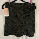Love Riche  Dress Up Black Green Mini Skirt Scrunch Scallop Front Size Med NWT Photo 0