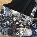 Lululemon  sports bra Photo 2