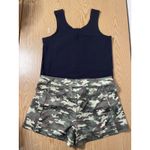 Hooters B22  girl Tank and Shorts Camo Outfit size Medium Photo 3