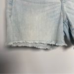 American Eagle  Mom Shorts High Rise Light Wash Distressed Jean 90s Denim Size 6 Photo 3