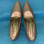 Comfort Plus by Predictions “Janine” Nude patent pointy toe heels pumps size 6.5 Photo 3
