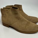 Koolaburra by Ugg  tan suede ankle boots size 9 Photo 1