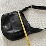 wilson's leather Vintage Wilson’s Genuine Leather Shoulder Bag Black Purse Photo 2