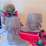 LC Lauren Conrad LAUREN Conrad Fringe Fashion Gray Boots Photo 1