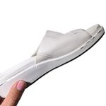 Vtg Y2K Nine West White Leather Toe Loop Low Wedge Summer Slide Sandals Sz 5.5 Photo 5