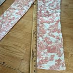 Elie Tahari Elie‎ Tahari Women's Toile Print Pants – Size 10 – Pink & White Stretch Cotton Photo 4