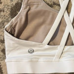 Lululemon  Energy Sports Bra 6 White Photo 3