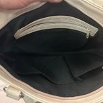 Stone Mountain Accessories Cream Shoulder Bag Photo 5