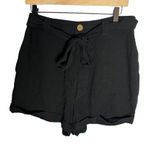 Show Me Your Mumu Women's L Hadley High Rise Linen Shorts Black Coastal Casual Photo 0