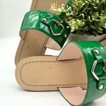 Kate Spade  Cassis Patent Green Heart Thong Sandals Size 9 Photo 1
