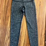 Old Navy Active Go Dry Athletic Leggings Photo 2