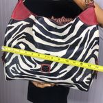 Dooney & Bourke Vintage DOONEY BOURKE Black & White Leather Zebra Stripe Shoulder Bag Photo 10