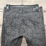 Paige Gray Black Leaf Botanical Print Mid Rise Slim Skyline Skinny Jeans Size 29 Photo 6