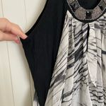 EUC Women’s white black beaded jewel neck loose layered tank blouse medium/large Photo 2