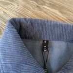 Zaful Women’s  size small cropped Denim blue corduroy zip up jacket with pockets Photo 2