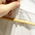 Gap Tank Top Womens Size S White Ruffle Round Neck Dressy Cotton Polyester Top Photo 2