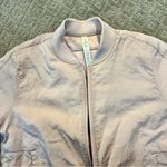 Lululemon Non-Stop Bomber *Reversible Jacket in Smoky Blush, Size 8 Photo 4