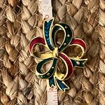 Danecraft Vintage Gold Tone and Multicolor Enamel Bow Christmas Brooch Photo 5