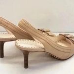 Coach  Miranda Beige Heels Size 8.5 good condition Photo 2