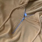 cropped yellow hoodie Photo 2