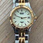 Seiko Vintage Ladies Watch Iridescent Glow Dial Date Window Two-Tone Bracelet Photo 3