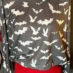 Gray Longsleeve Bat Top Large Photo 0