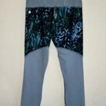 Lululemon Athletica Running In The City 7/8 Leggings Size 4 Photo 2