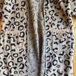 Entro EUC Women's Duster Cardigan Size Large Gray Knit Animal Print Open Front Photo 1