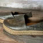 Naturalizer  Thea Platform Espadrille Slip On Size 6.5M Pewter Iridescent Silver Photo 0