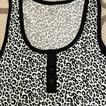 Badgley Mischka Badgley Mishka Studio black white gray leopard print short pajama lounge set Photo 5