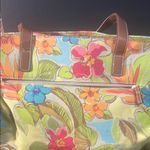 Jamaican Bay Floral Canvas WeekenderBag Orange Photo 13