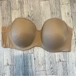 Bali  Strapless One Smooth U Side & Back Smoothing Shaping Underwire Bra 40C Photo 1