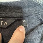 Athleta Pinnacle Criss Cross Hoodie Women's Size XS Black Photo 5