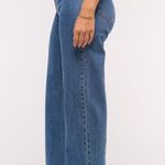 Abercrombie & Fitch Abercrombie Curve Love High Rise 90s Relaxed Jeans Photo 2