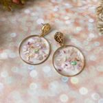 Gold Round Transparent Shell Bits Earrings Photo 1