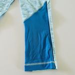 Lululemon  ATHLETICA Blue Aquamarine Beach Runner Crop Leggings - US 2 Photo 6