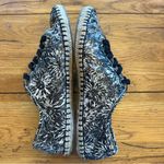 Patricia Nash Emiliana Leather Sunflower Shoe Size 8.5 Photo 7