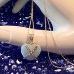 14K Gold Jade & Diamond Heart Pendant Necklace Photo 0
