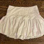Gold Hinge Off-White Pleated Tennis Skirt Photo 1