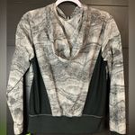 Champion mesh jacket. Unisex. Adult size M. EUC. Hoodie. Zip up. Photo 4