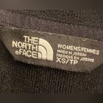 The North Face Women’s XS Poly/Elastane Jacket Black W/Pink Ribbon Logo Full Zip Photo 6