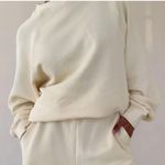 RUMORED Balance Crewneck In Coconut Cream White Photo 2