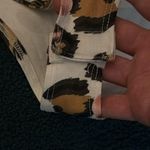 Luxury nwot buttery soft small gaze Floral Leopard Print Bodysuit White Photo 4