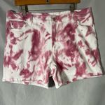 Judy Blue Women's Pink Burgundy And White Tie Dye Shorts Mid-Rise Sz 2XL NWOT Photo 0
