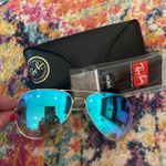 Ray-Ban Aviator Gold Frame Blue Mirror Photo 0