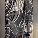 Chico's Travelers Black and White Wide Leg pull on pants NWOT Photo 3