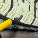 Brooks Adrenaline GTS 22 Black/Yucca/Flamingo Pink Women's Sneakers Size 6.5B Photo 2